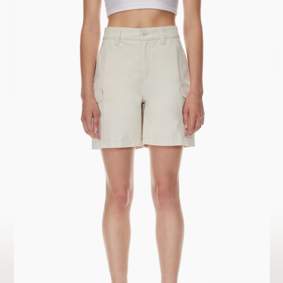 Aritzia TNA Lennox Shorts NWT - Picture 3 of 7